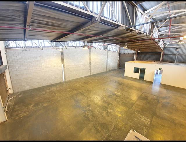 419M² WAREHOUSE TO LET IN SELBY